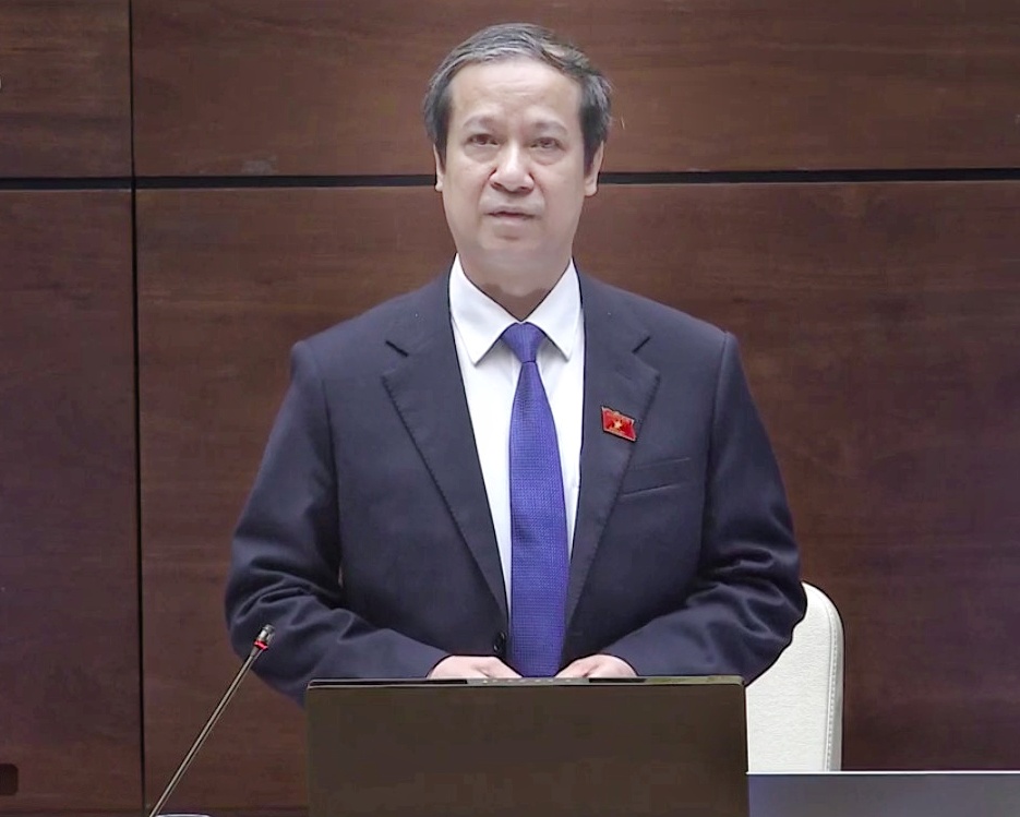Bộ trưởng Nguyễn Kim Sơn: Dạy học trực tuyến chưa thể v&agrave; kh&oacute; thay thế dạy học trực tiếp - Ảnh 1.