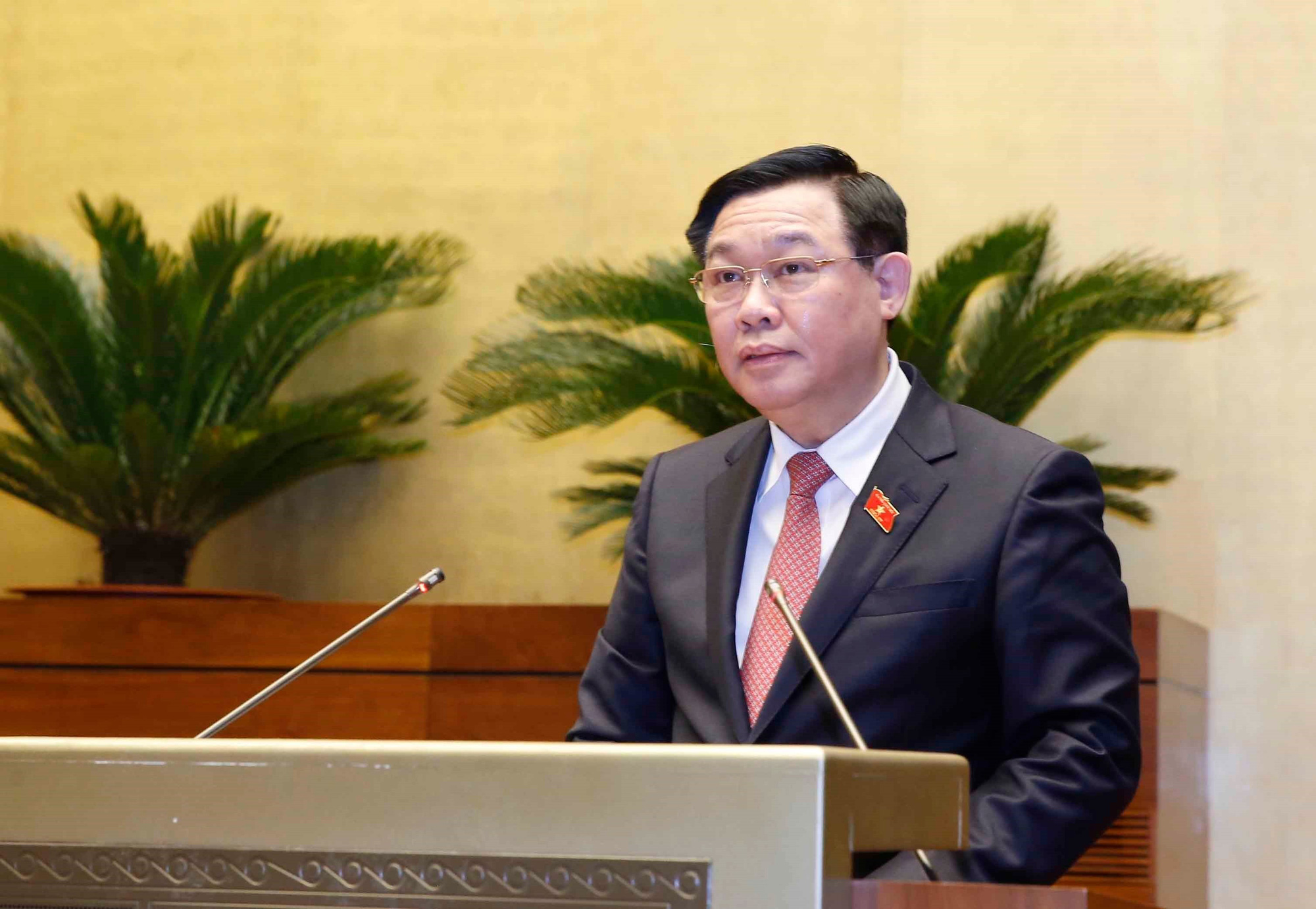 Chủ tịch Quốc hội: Sớm ban hành Chiến lược tổng thể về phòng chống dịch Covid-19