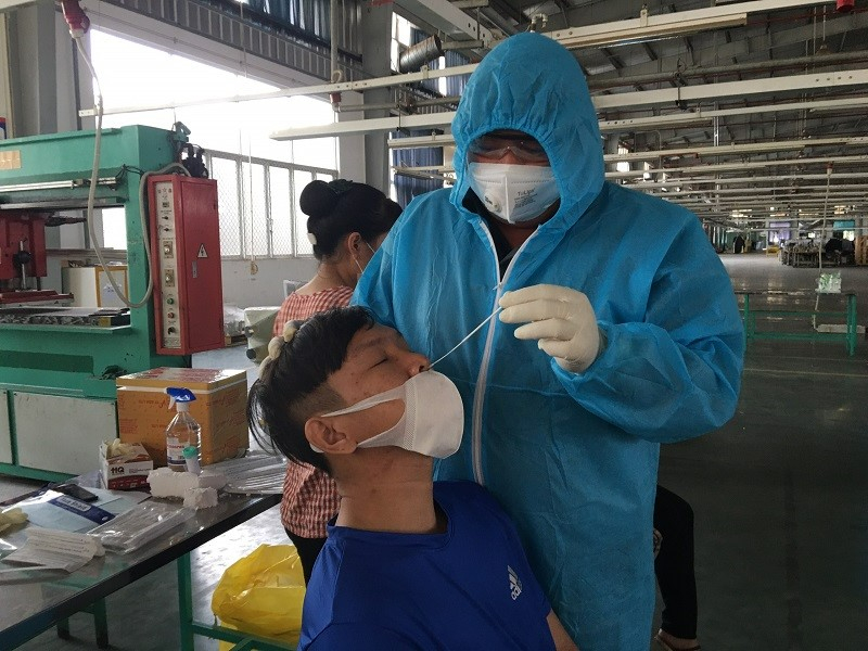 Ngày 15-11, thêm 1.205 người khỏi bệnh, 8.603 ca Covid-19