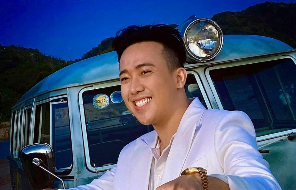 MC Trấn Thành lại “lột xác” gây chú ý