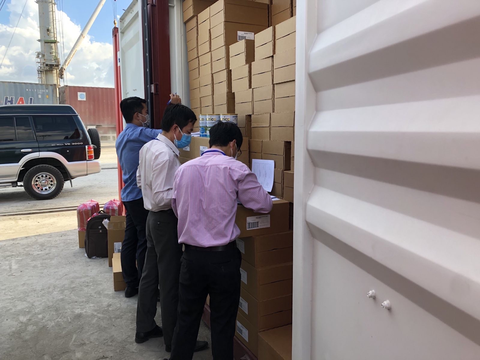 Lô sữa từ thiện hơn 22.300 hộp "kẹt" ở cảng Cát Lái đã được thông quan