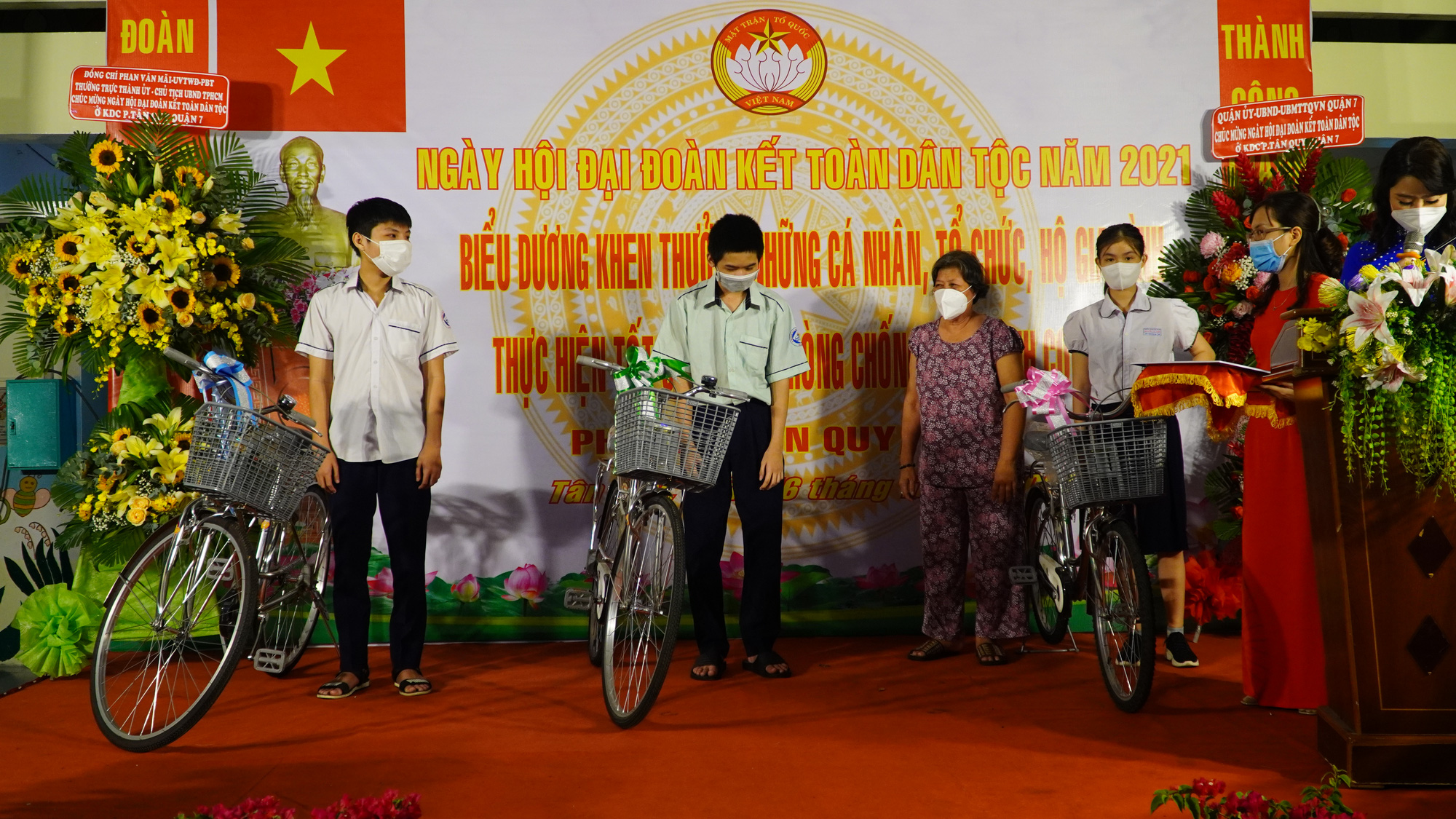 Ngày hội Đại đoàn kết dân tộc ở khu dân cư năm 2021 tại Phường Tân Quy, Quận 7 - Ảnh 8.