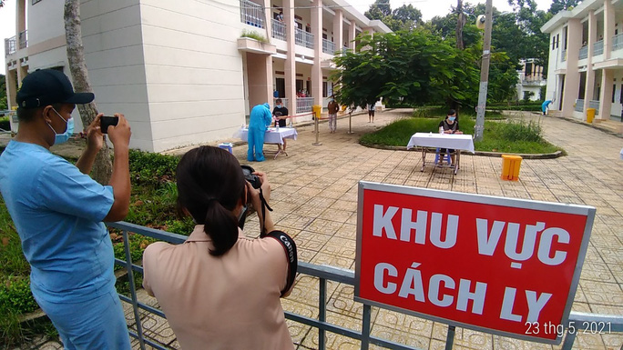 Vì sao Sở Y tế TP HCM đề xuất mở lại khu cách ly ở quận - huyện?