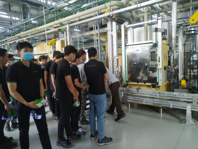 Schaeffler kỷ niệm 1 năm hợp t&aacute;c đ&agrave;o tạo nghề tại Việt Nam - Ảnh 2.