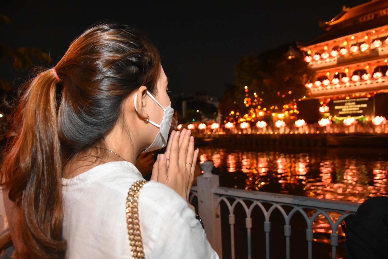 Lễ tưởng niệm đồng bào và cán bộ, chiến sĩ hy sinh, tử vong trong đại dịch Covid-19 - Ảnh 2.