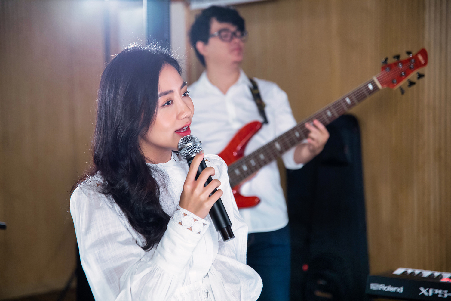 Văn Mai Hương đi học trong nước mắt - Ảnh 6.