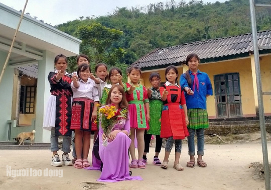 Một ng&agrave;y ở điểm trường đặc biệt nơi ng&atilde; ba bi&ecirc;n giới - Ảnh 16.