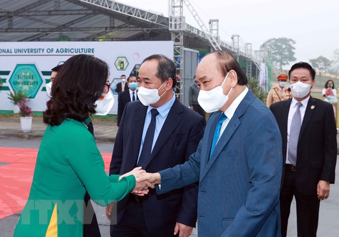 Chủ tịch nước Nguyễn Xu&acirc;n Ph&uacute;c: Quan t&acirc;m đầu tư, bồi dưỡng đội ngũ c&aacute;n bộ, giảng vi&ecirc;n - Ảnh 1.