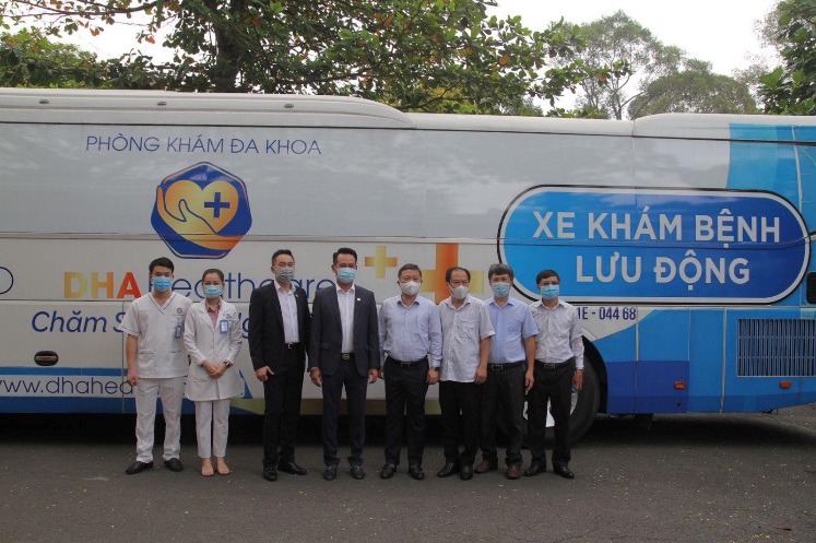 DHA Corporation ủng hộ TP Phan Thiết 2.000 kit xét nghiệm nhanh Covid-19