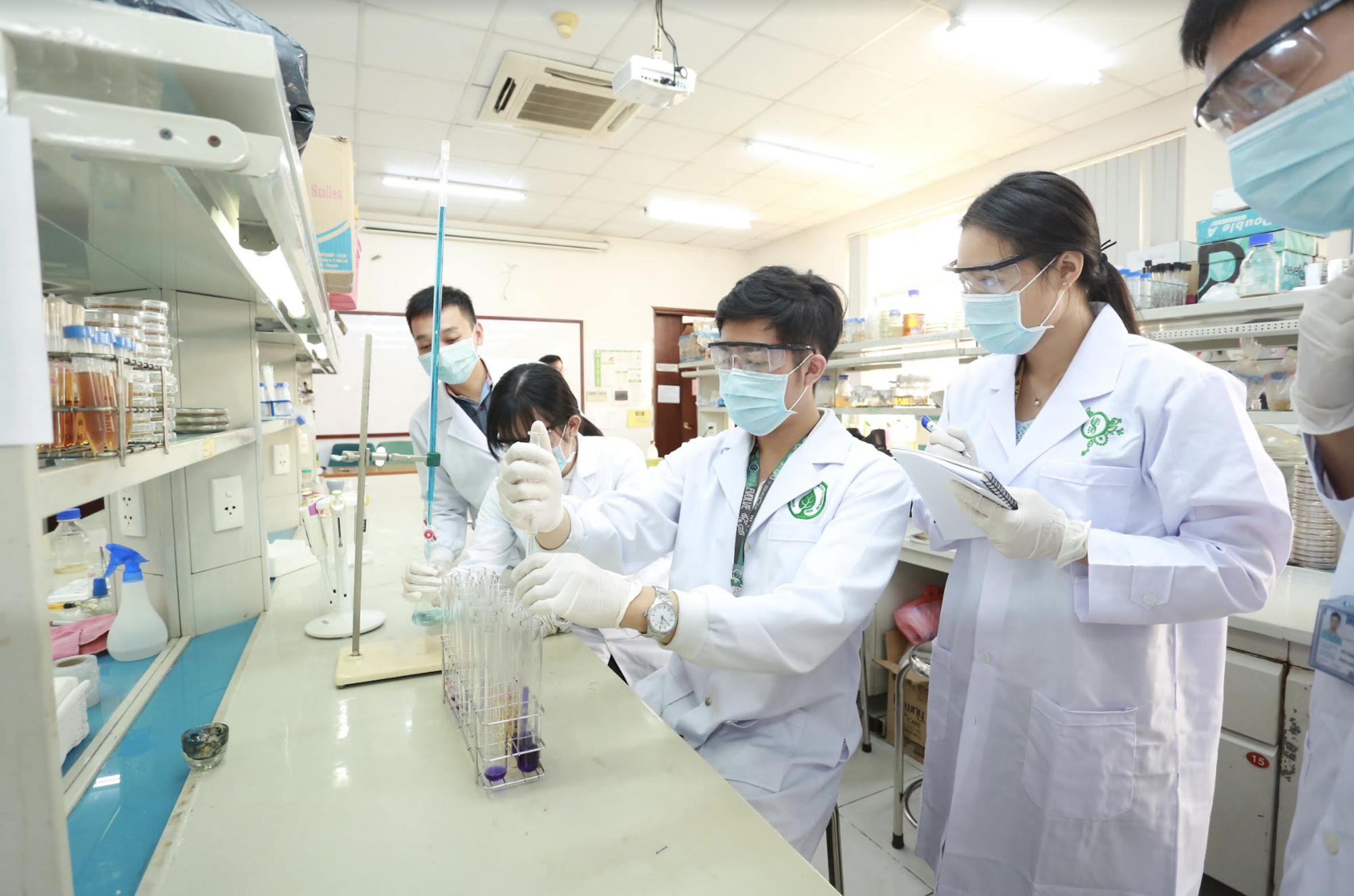 Trường ĐH tại TP HCM thành lập Trung tâm Nghiên cứu bệnh truyền nhiễm