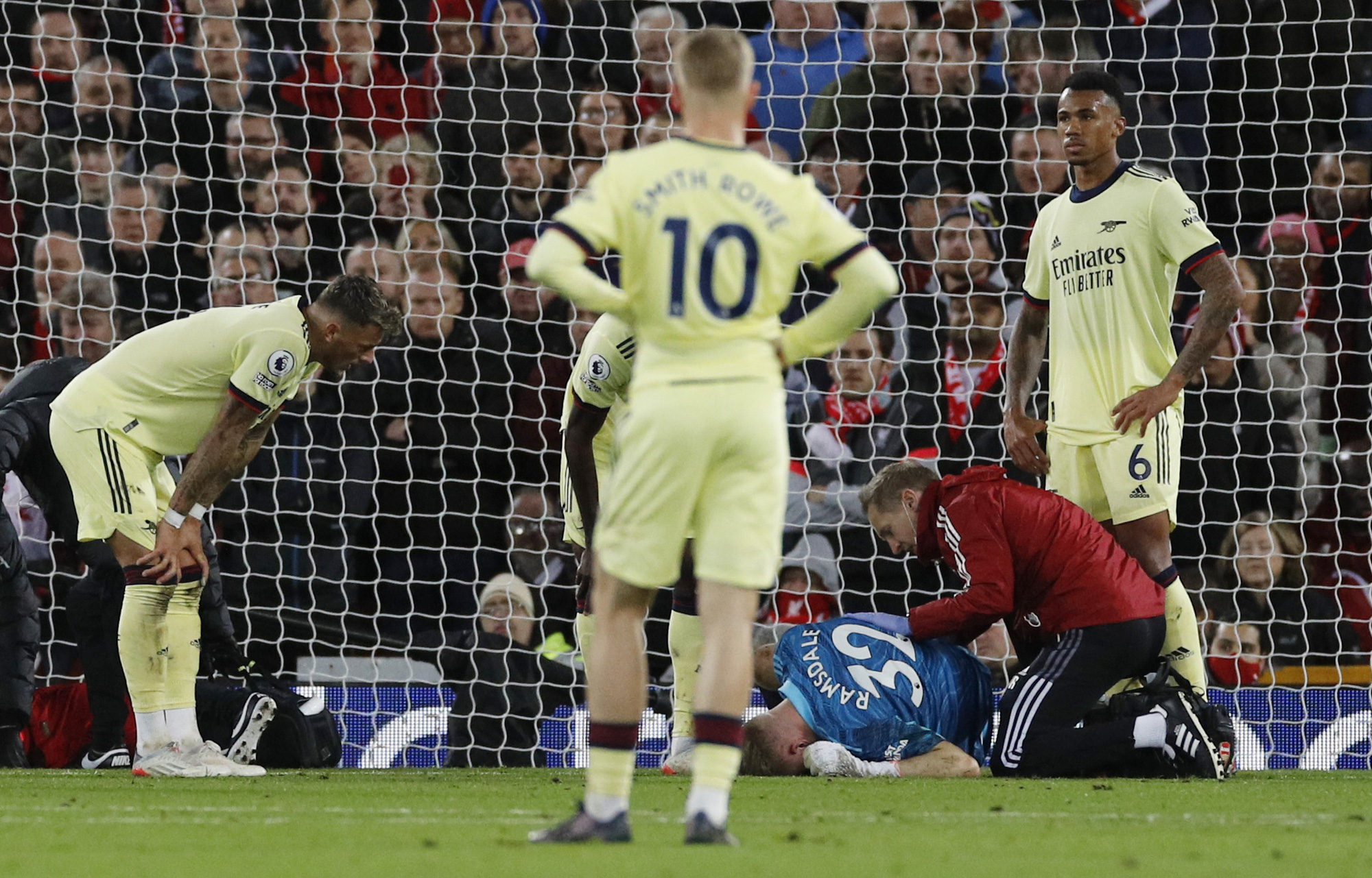 Thắng hủy diệt Arsenal 4-0, Liverpool ph&ocirc; diễn đẳng cấp tại Anfield - Ảnh 1.