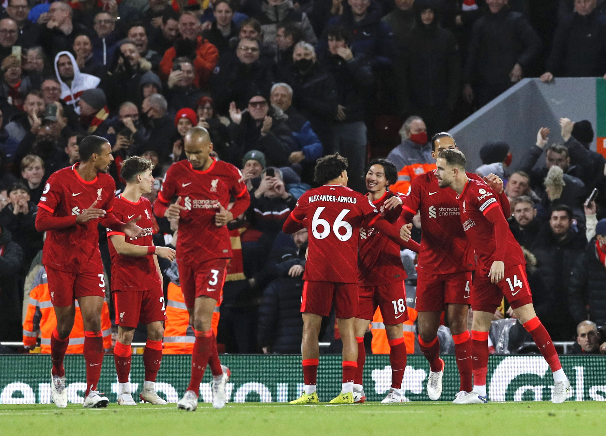 Thắng hủy diệt Arsenal 4-0, Liverpool ph&ocirc; diễn đẳng cấp tại Anfield - Ảnh 8.