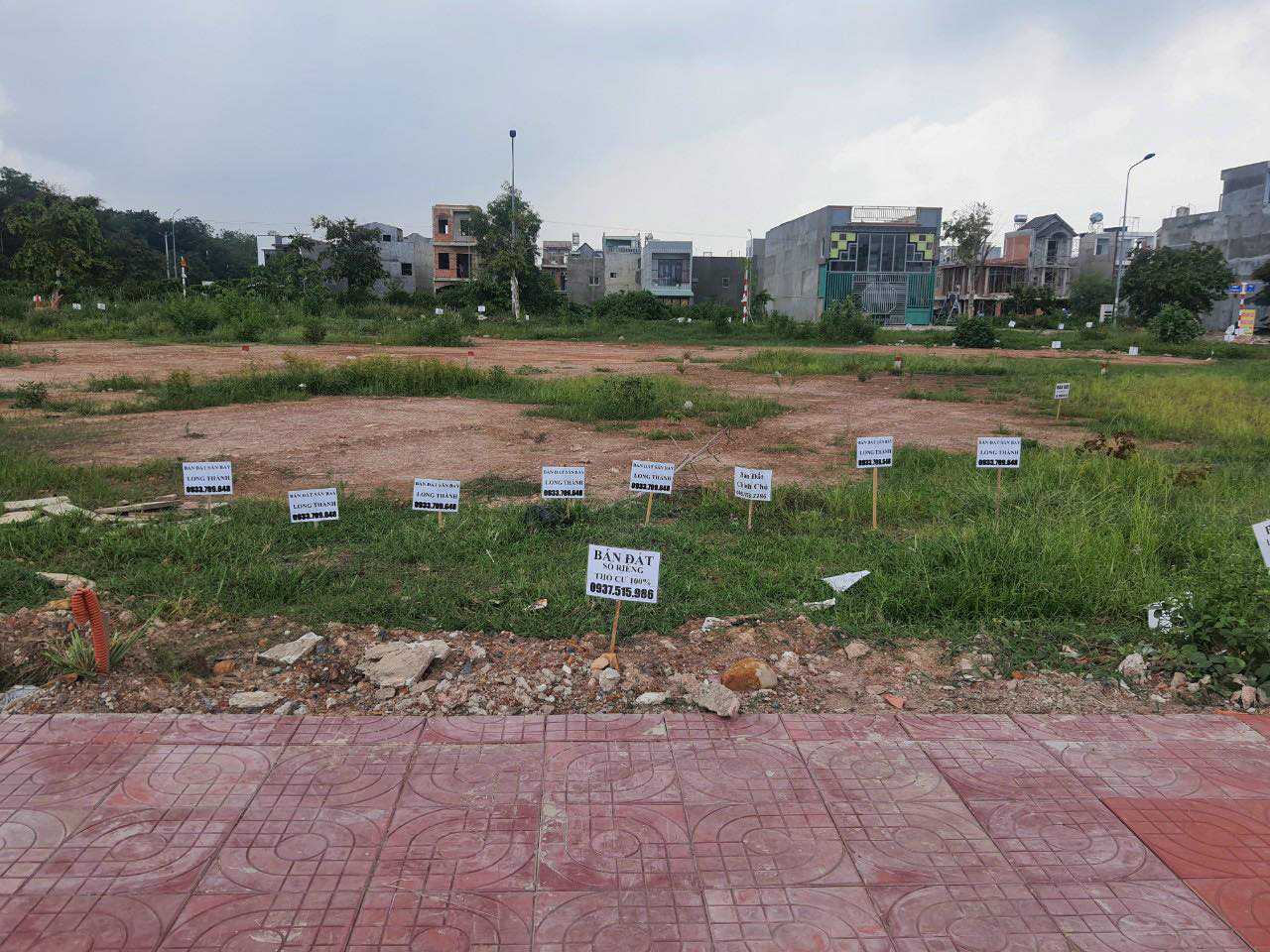 Tăng nhu cầu đất nền, nh&agrave; phố - Ảnh 2.