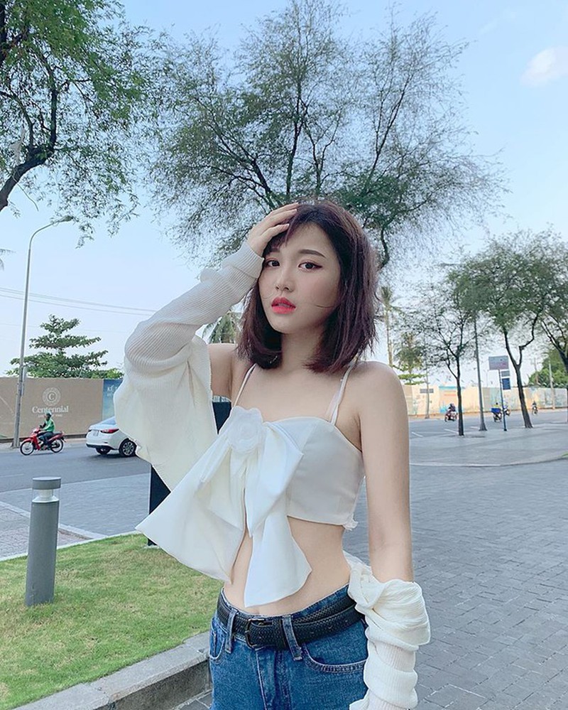 Sau ồn &agrave;o với C&ocirc; g&aacute;i mở đường phi&ecirc;n bản sexy, Han Sara n&oacute;i về qu&aacute; khứ đ&aacute;nh mất bản th&acirc;n - Ảnh 1.