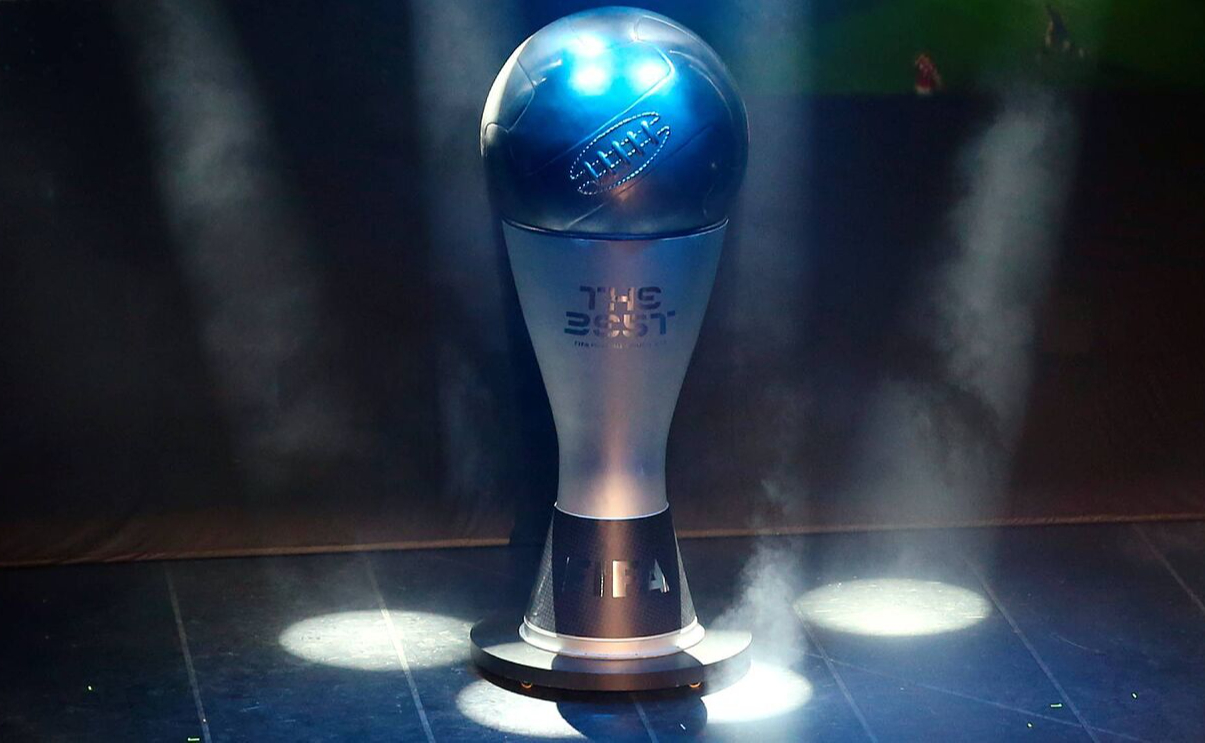 Ronaldo v&agrave; d&agrave;n sao b&oacute;ng đ&aacute; Anh &aacute;p đảo đề cử FIFA The Best 2021 - Ảnh 1.