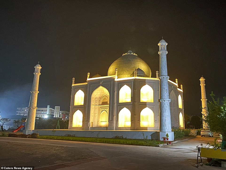 Ấn Độ: Chồng x&acirc;y bản sao đền Taj Mahal v&igrave; qu&aacute; y&ecirc;u vợ - Ảnh 4.