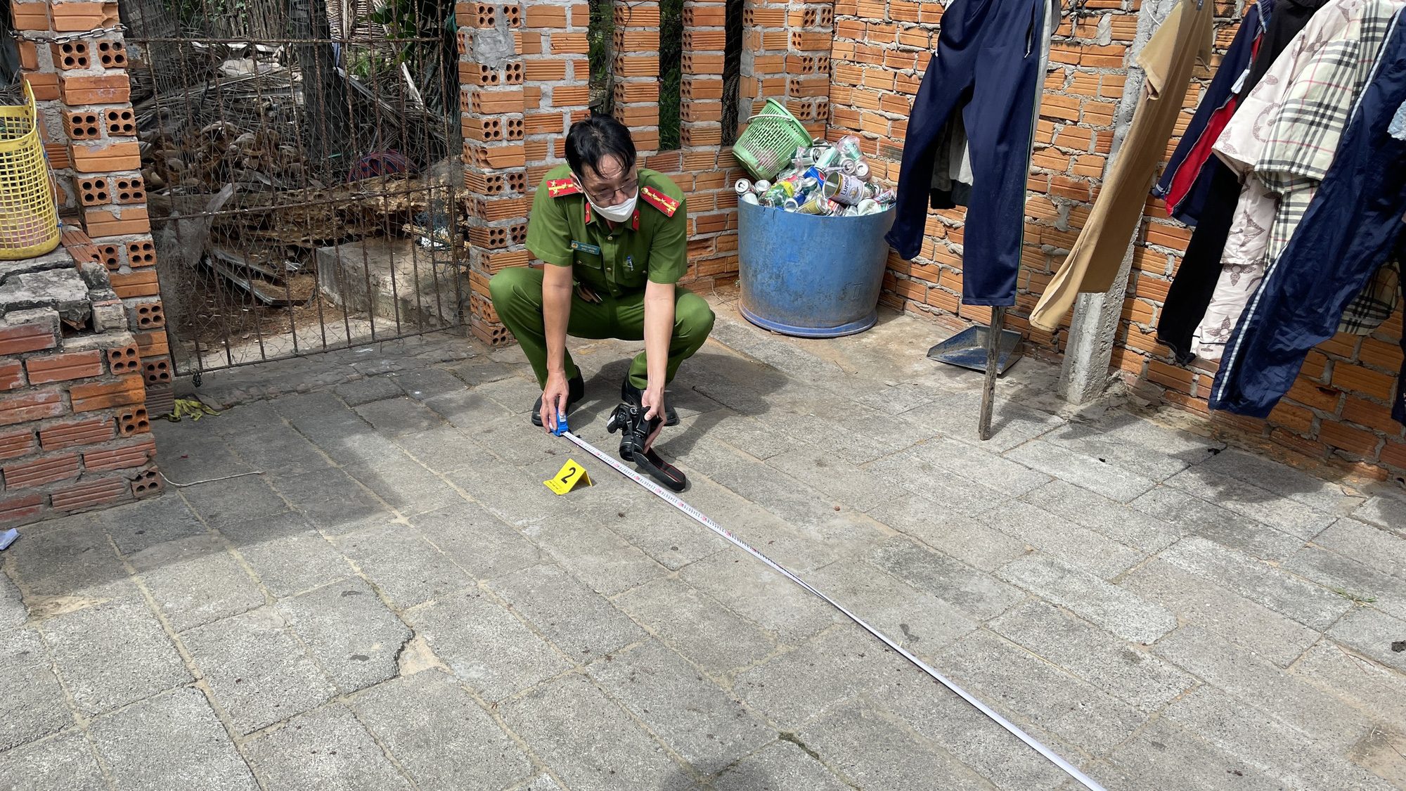 Ẩu đả lúc nhậu, 1 người bị đâm tử vong