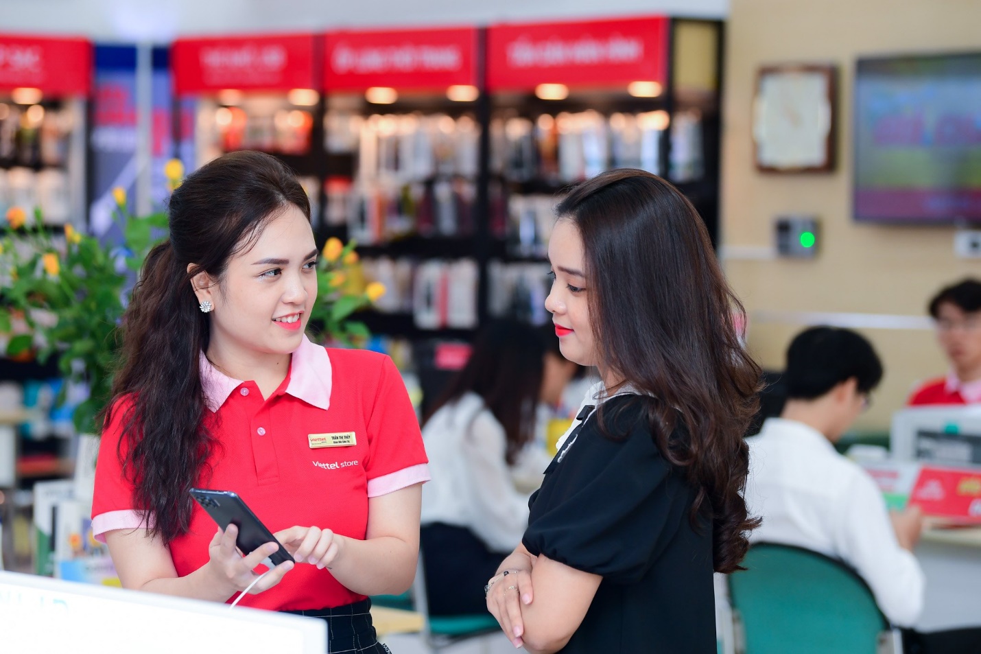 CĐS đưa Viettel Store đạt mức tăng trưởng cao gấp 3 lần b&igrave;nh qu&acirc;n thị trường - Ảnh 1.