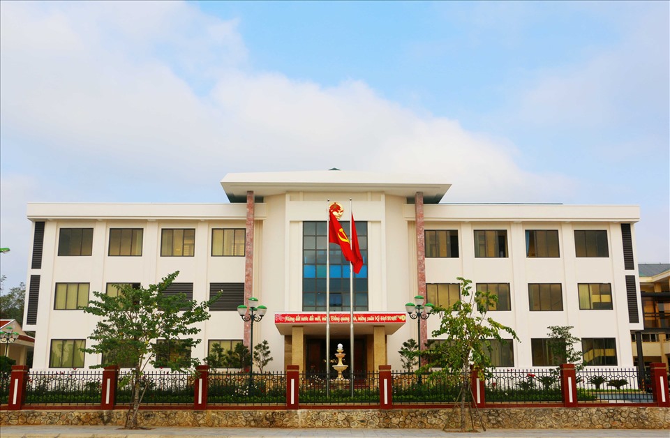 Vụ B&iacute; thư C&ocirc; T&ocirc; bị tố hiếp d&acirc;m: Đề nghị kỷ luật Đảng ở mức cao nhất với &ocirc;ng L&ecirc; H&ugrave;ng Sơn - Ảnh 1.