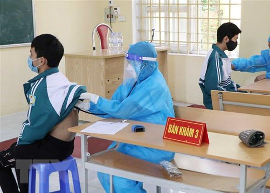 Nguyên nhân 4 học sinh ở Bắc Giang bị sốc phản vệ sau tiêm vắc-xin Covid-19