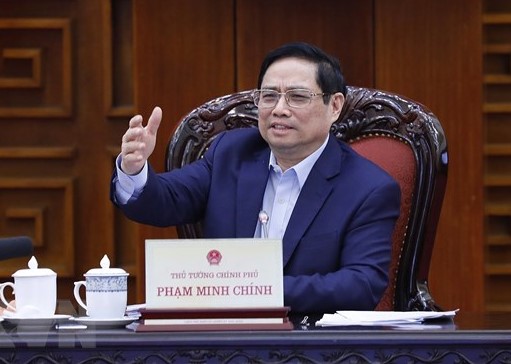 Thủ tướng: Sản xuất bằng được vắc-xin và thuốc điều trị Covid-19 trong nước