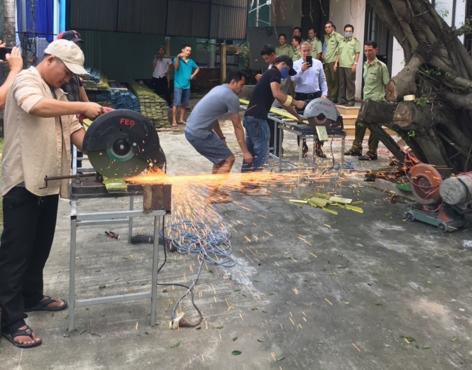 Đề xuất chủ tịch tỉnh &ldquo;phạt nhầm&rdquo;, Đội trưởng QLTT ở B&igrave;nh Định bị kỷ luật - Ảnh 2.