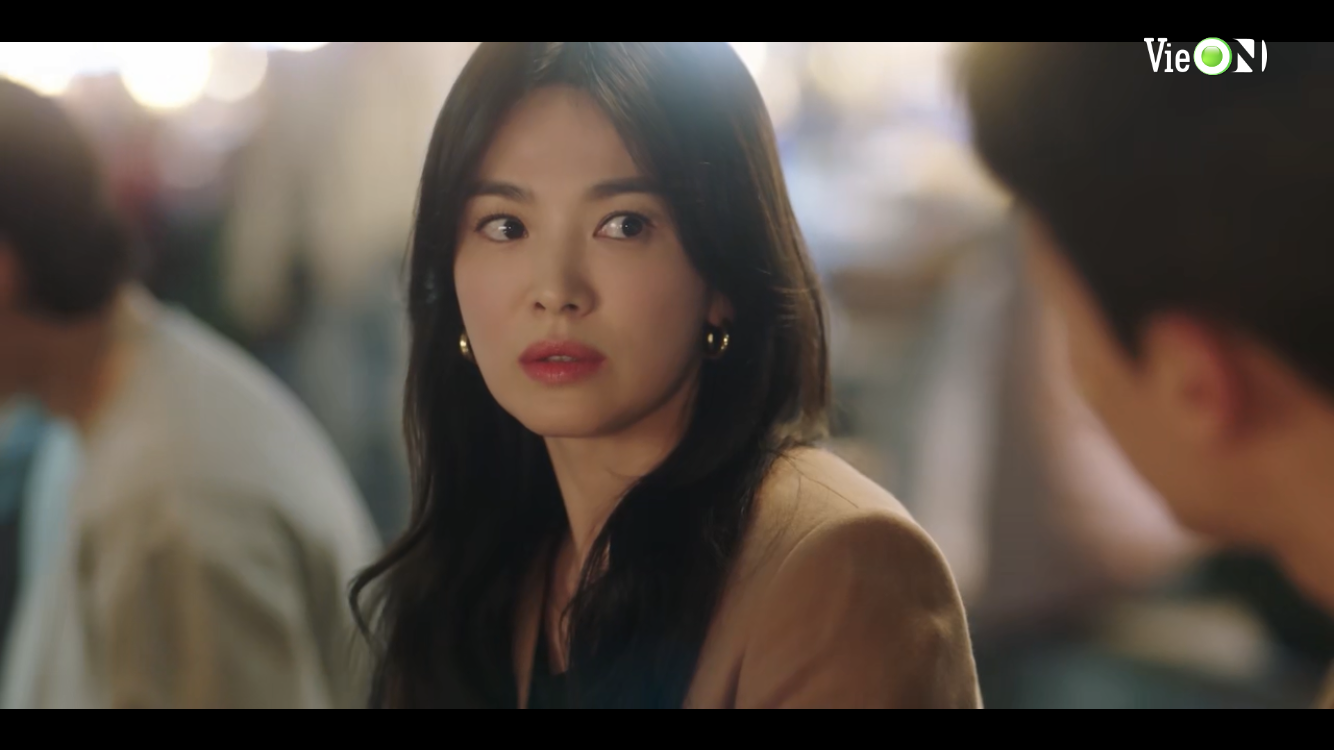 Tập 5 B&acirc;y giờ, ch&uacute;ng ta đang chia tay: Song Hye Kyo đẫm lệ trước lời tỏ t&igrave;nh - Ảnh 3.
