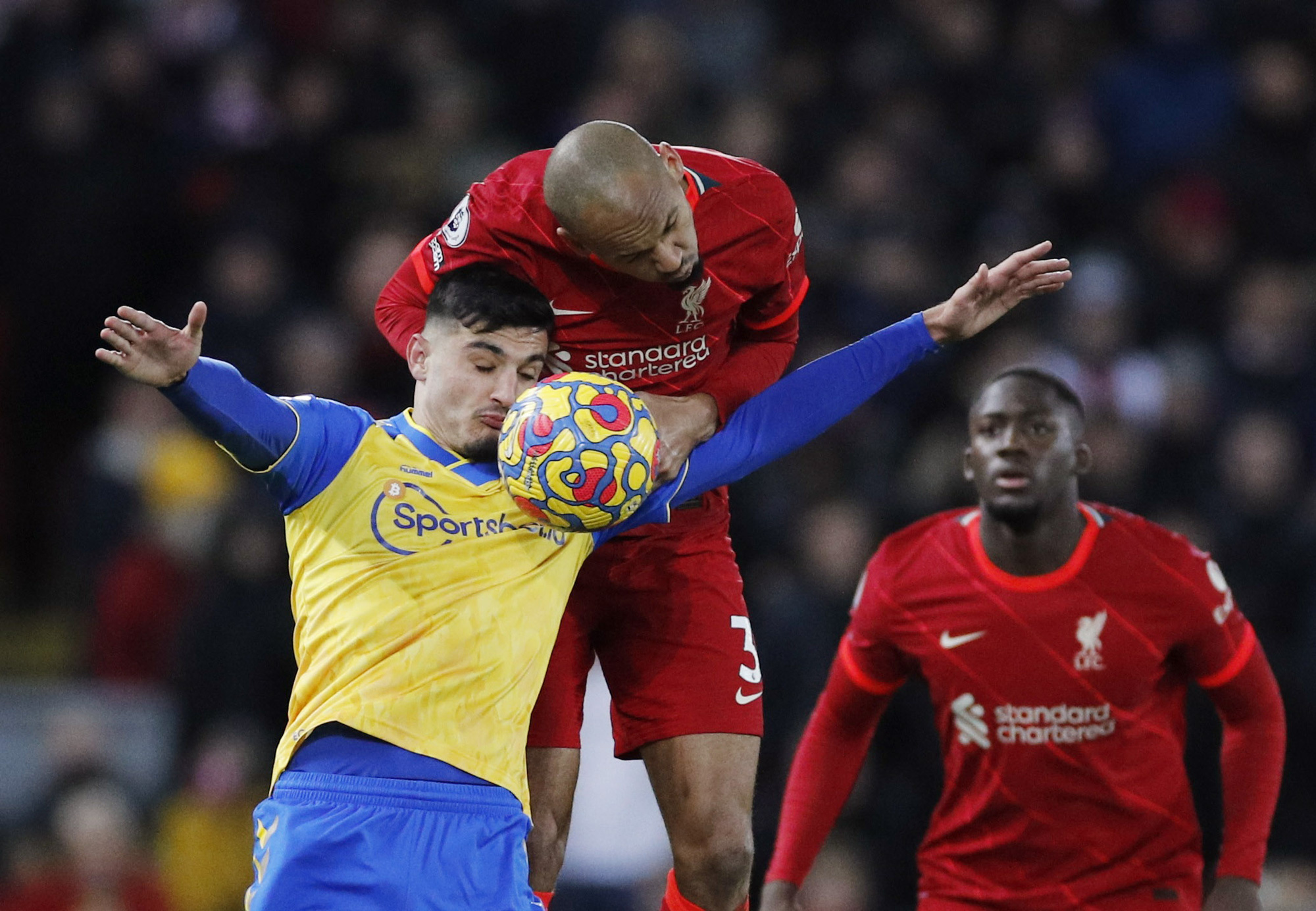 Đại thắng Southampton, Liverpool th&aacute;ch thức ng&ocirc;i đầu Ngoại hạng - Ảnh 2.
