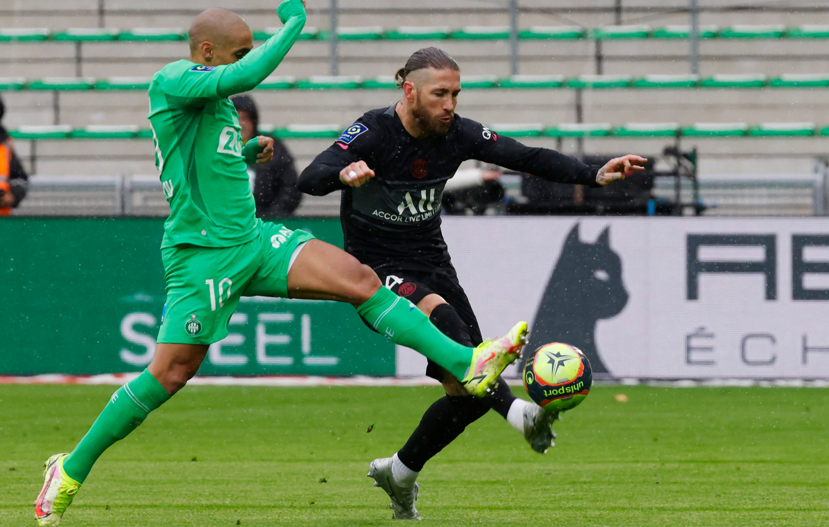 Sergio Ramos tái xuất, PSG ngược dòng thắng ngoạn mục
