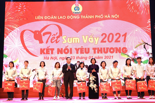 Dành 2.400 tỉ đồng chăm lo Tết cho đoàn viên, người lao động - Ảnh 1.