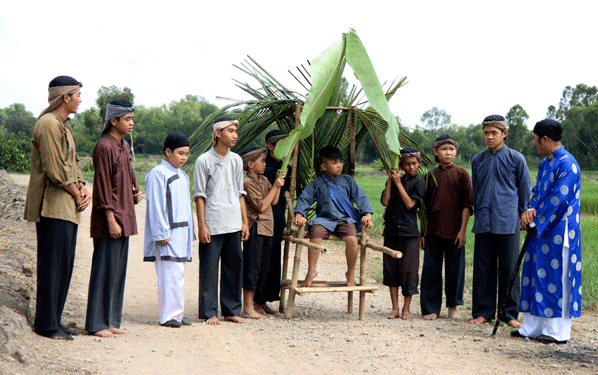 Phim cổ tích thu hút khán giả - Ảnh 1.