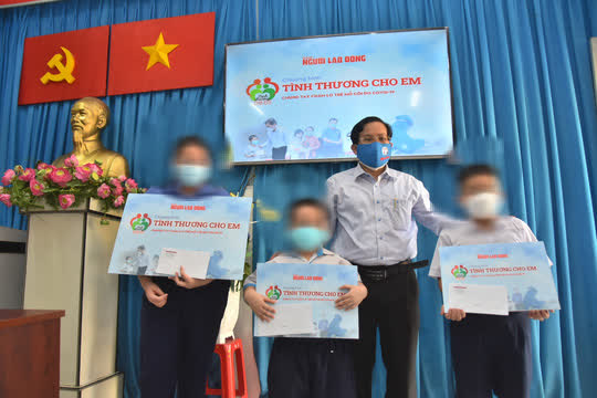 Chương tr&igrave;nh &ldquo;T&igrave;nh thương cho em: Động vi&ecirc;n người ở lại vượt qua biến cố, tiến về ph&iacute;a trước - Ảnh 4.