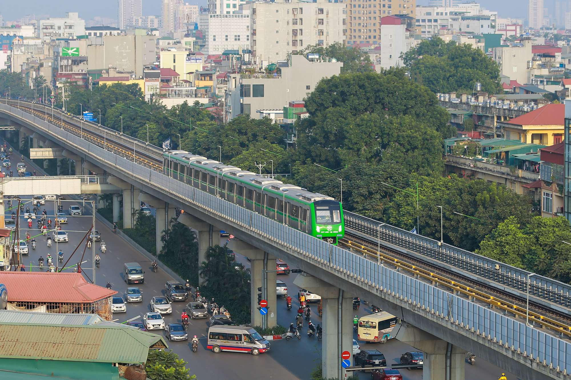 L&atilde;nh đạo H&agrave; Nội n&oacute;i về thời điểm lịch sử đưa đường sắt C&aacute;t Linh - H&agrave; Đ&ocirc;ng v&agrave;o khai th&aacute;c - Ảnh 2.