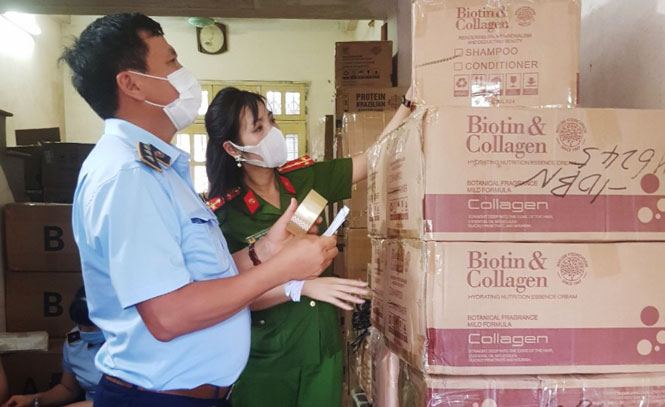 Mỹ phẩm được sản xuất trong... xô, chậu