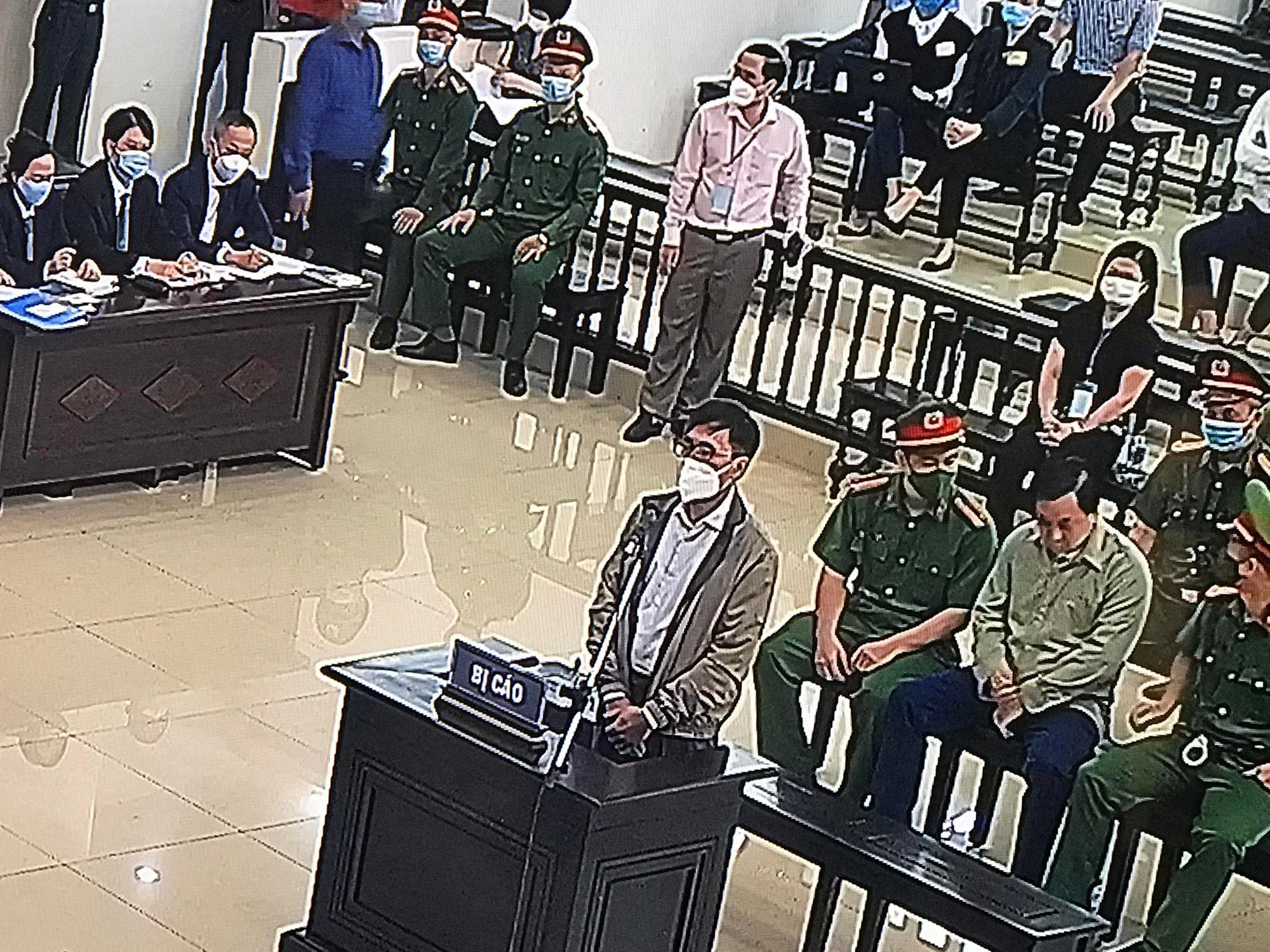 Luật sư: Bị cáo Nguyễn Duy Linh bệnh tình nặng