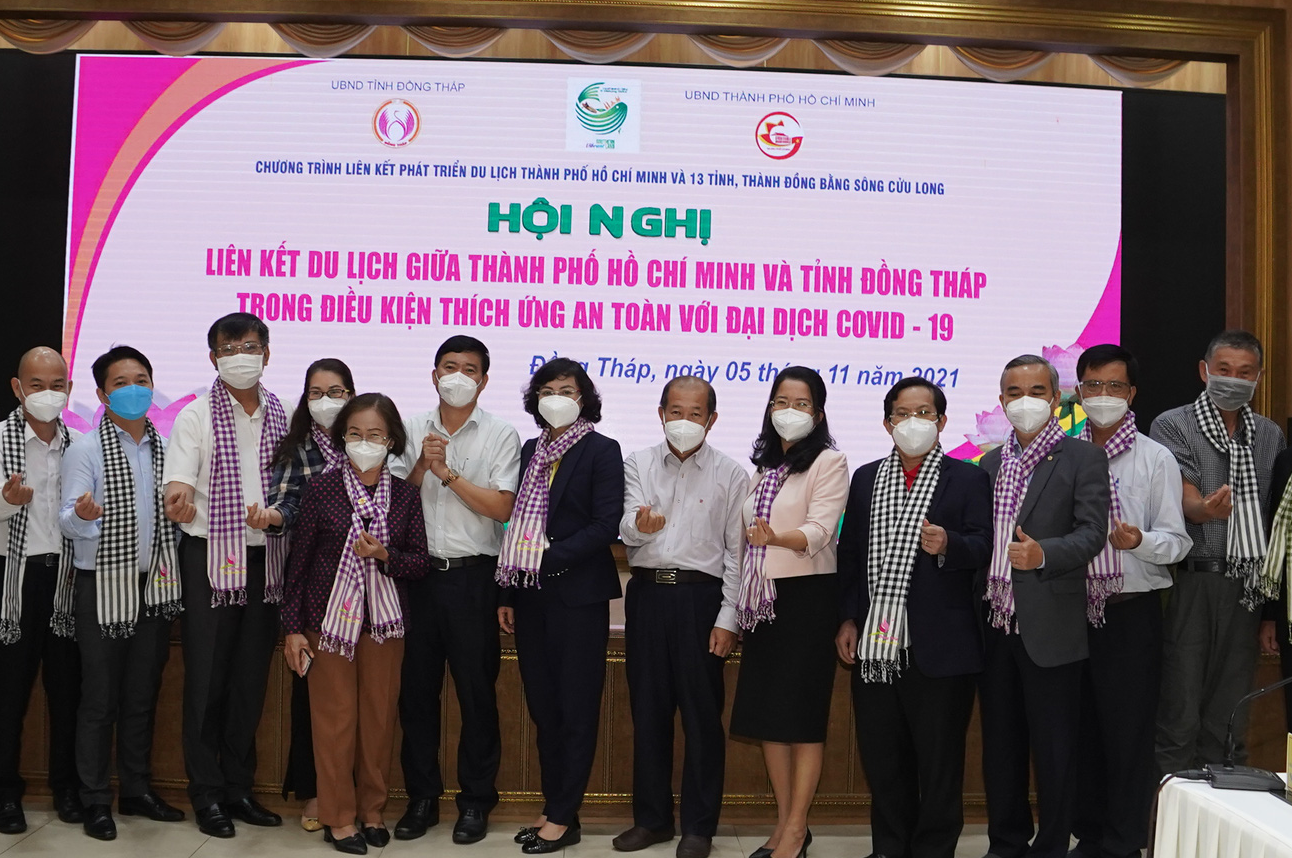 "Làm nóng" du lịch TP HCM - Đồng Tháp