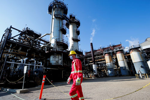 OPEC+ “mặc kệ” lời kêu gọi của Mỹ trong cơn khát dầu