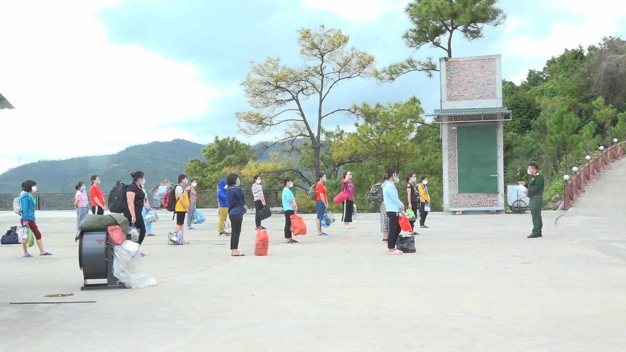 Xuất hiện nhiều ổ dịch, Quảng Ninh cách ly F1, điều trị F0 tại nhà