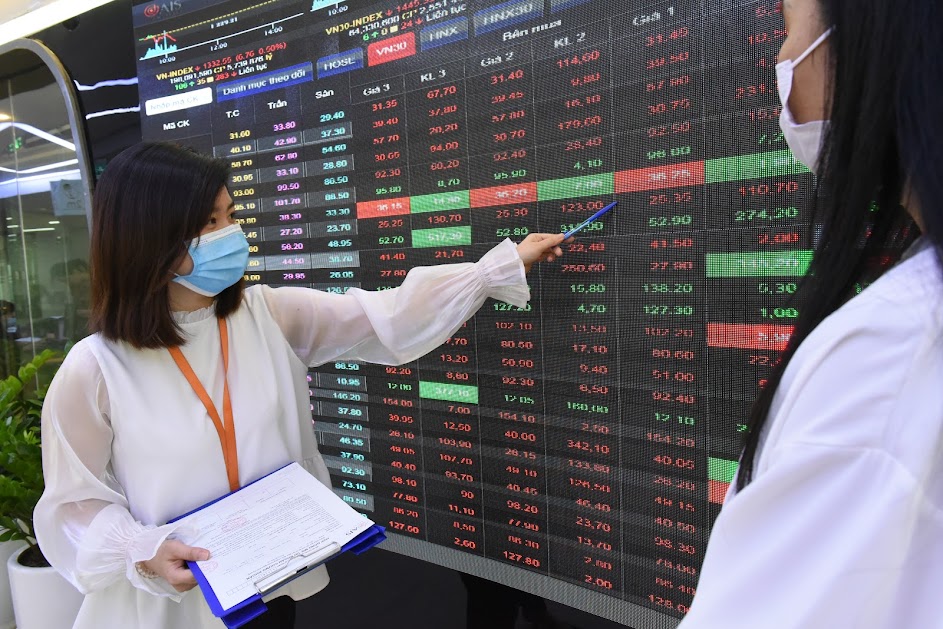 Mỗi ngày có thêm gần 4.200 tài khoản, số tài khoản chứng khoán Việt Nam "phá" mốc 1 triệu