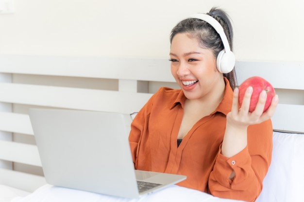 Sống ảo th&ocirc;i, b&ecirc;n ngo&agrave;i nh&igrave;n gh&ecirc; lắm! - Ảnh 3.