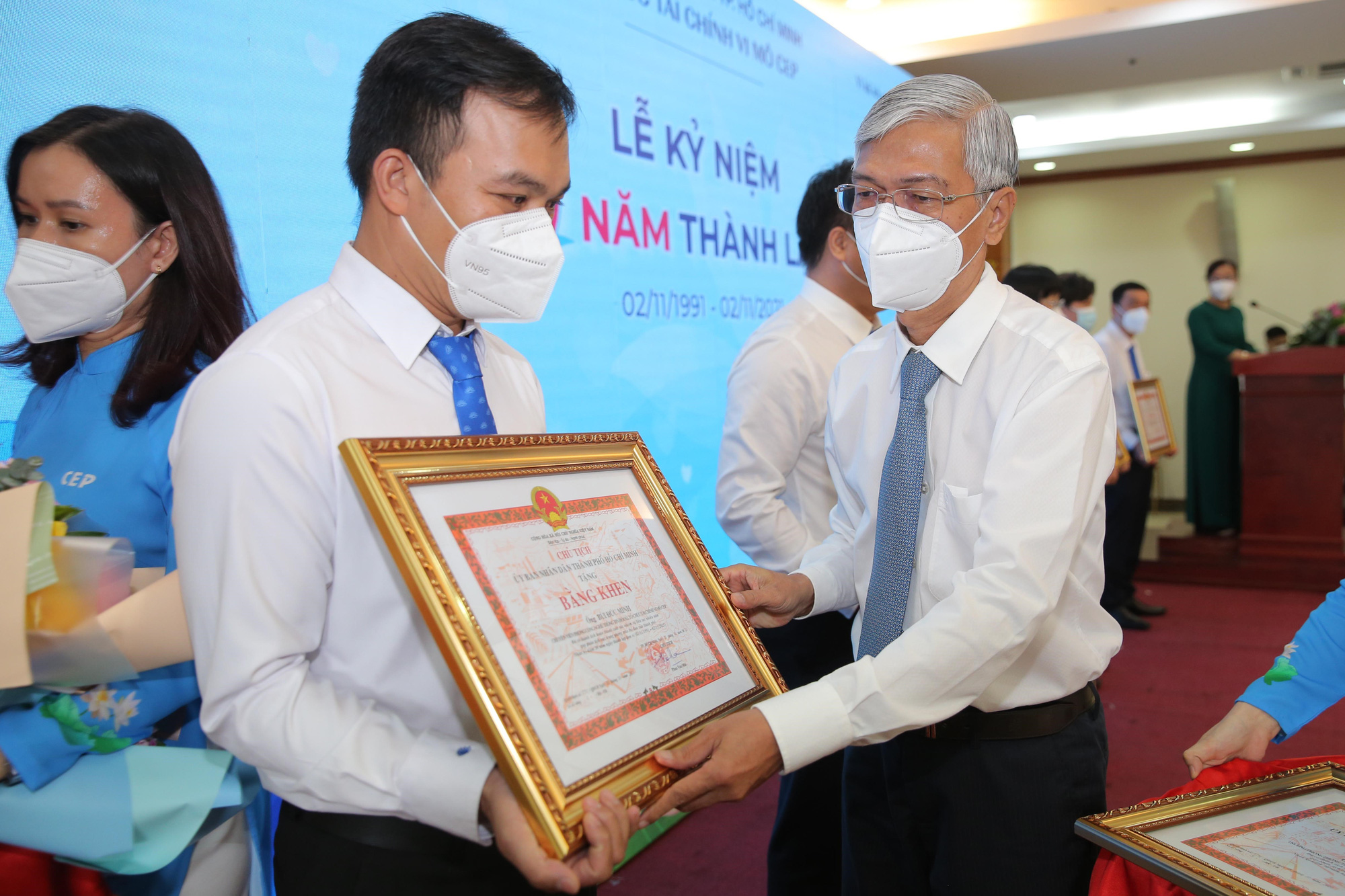 H&agrave;nh tr&igrave;nh của sự đồng cảm, y&ecirc;u thương - Ảnh 2.
