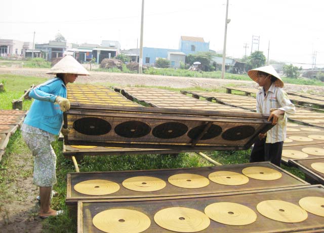 Ch&iacute;nh s&aacute;ch hưởng trợ cấp thất nghiệp người lao động cần biết - Ảnh 1.