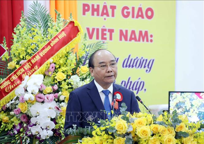 Chủ tịch nước Nguyễn Xuân Phúc dự Đại lễ kỷ niệm 40 năm thành lập Giáo hội Phật giáo - Ảnh 2.