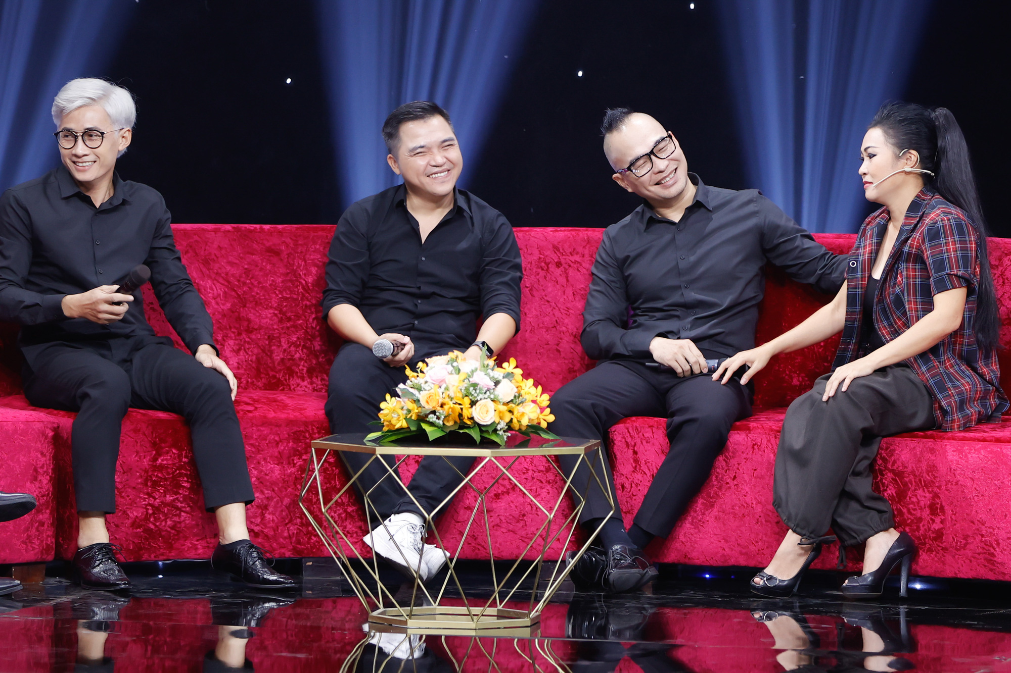 Phương Thanh bật kh&oacute;c khi MTV t&aacute;i hợp - Ảnh 2.