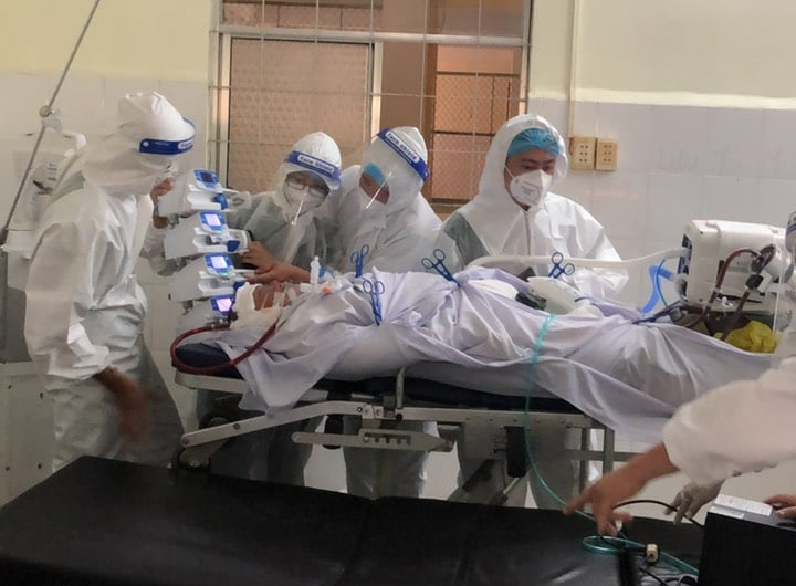 TP HCM tiếp nhận, can thiệp ECMO cho cô gái mắc Covid-19 nặng nhất Sóc Trăng