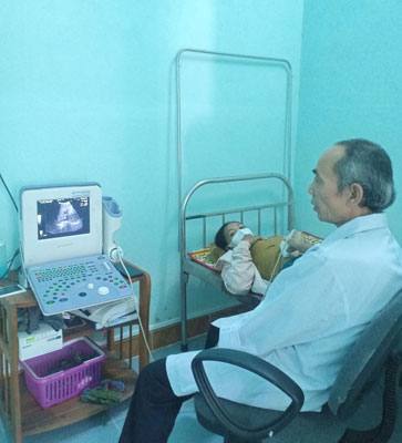 "Bà đỡ" của người Pa Cô