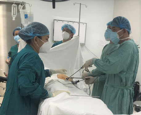 Lấy khối u ruột thừa hiếm gặp cho cụ bà 71 tuổi