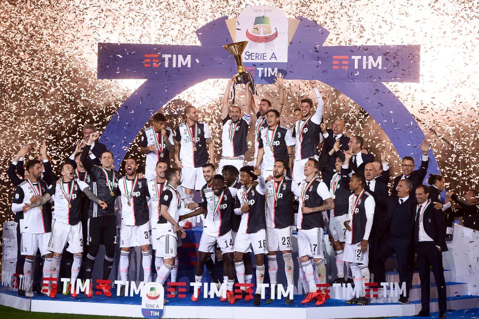 Nghi gian lận t&agrave;i ch&iacute;nh, Juventus sắp bị đ&aacute;nh rớt hạng - Ảnh 3.