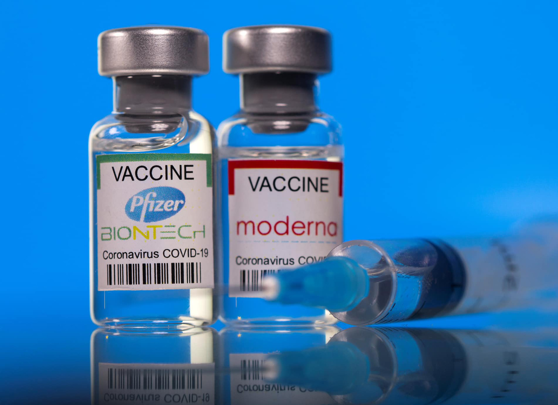 Cho phép tiêm trộn vắc-xin Moderna cho người đã tiêm mũi 1 Pfizer hoặc AstraZeneca