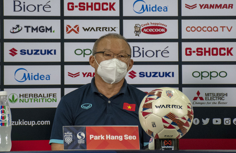 HLV Park Hang-seo nói gì khi biết tuyển Việt Nam gặp Thái Lan ở bán kết AFF Cup?